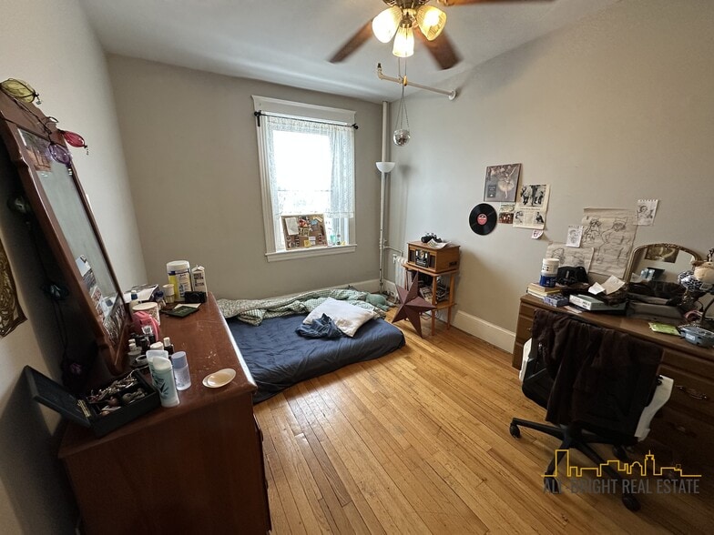 Building Photo - 1625 Commonwealth Ave