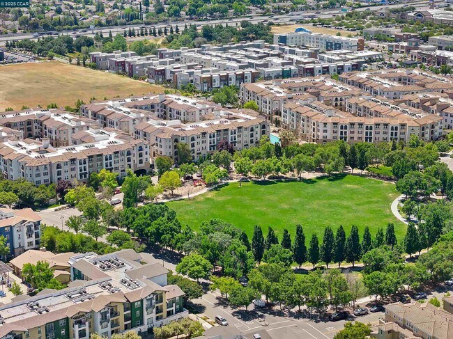 Building Photo - 3420 Finnian Way
