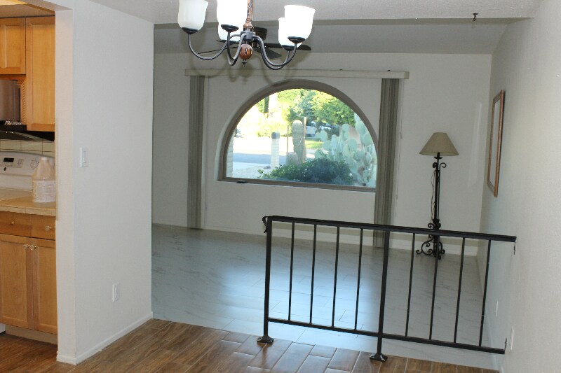 Building Photo - 10034 N 33rd Ave