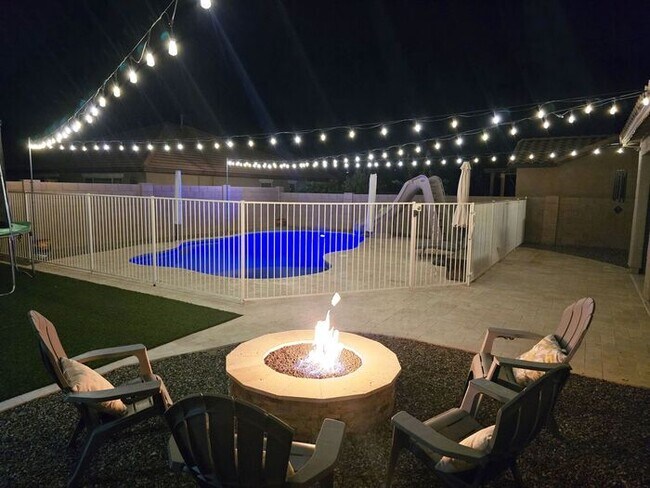 Building Photo - Gorgeous 4+1 Bdrm Home in Gladden Farms wi...