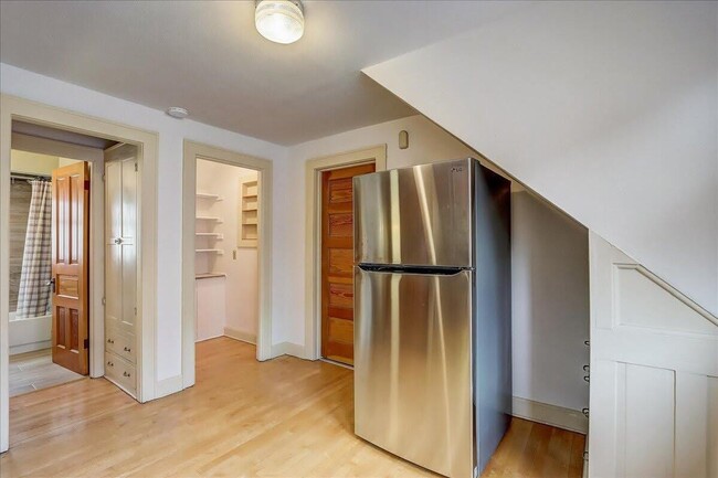 Stainless Steel LG fridge - 322 E Rosedale Ave