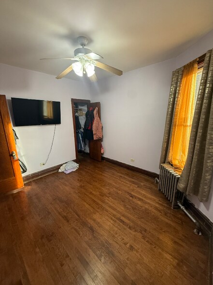 Building Photo - 1016 N Central Park Ave