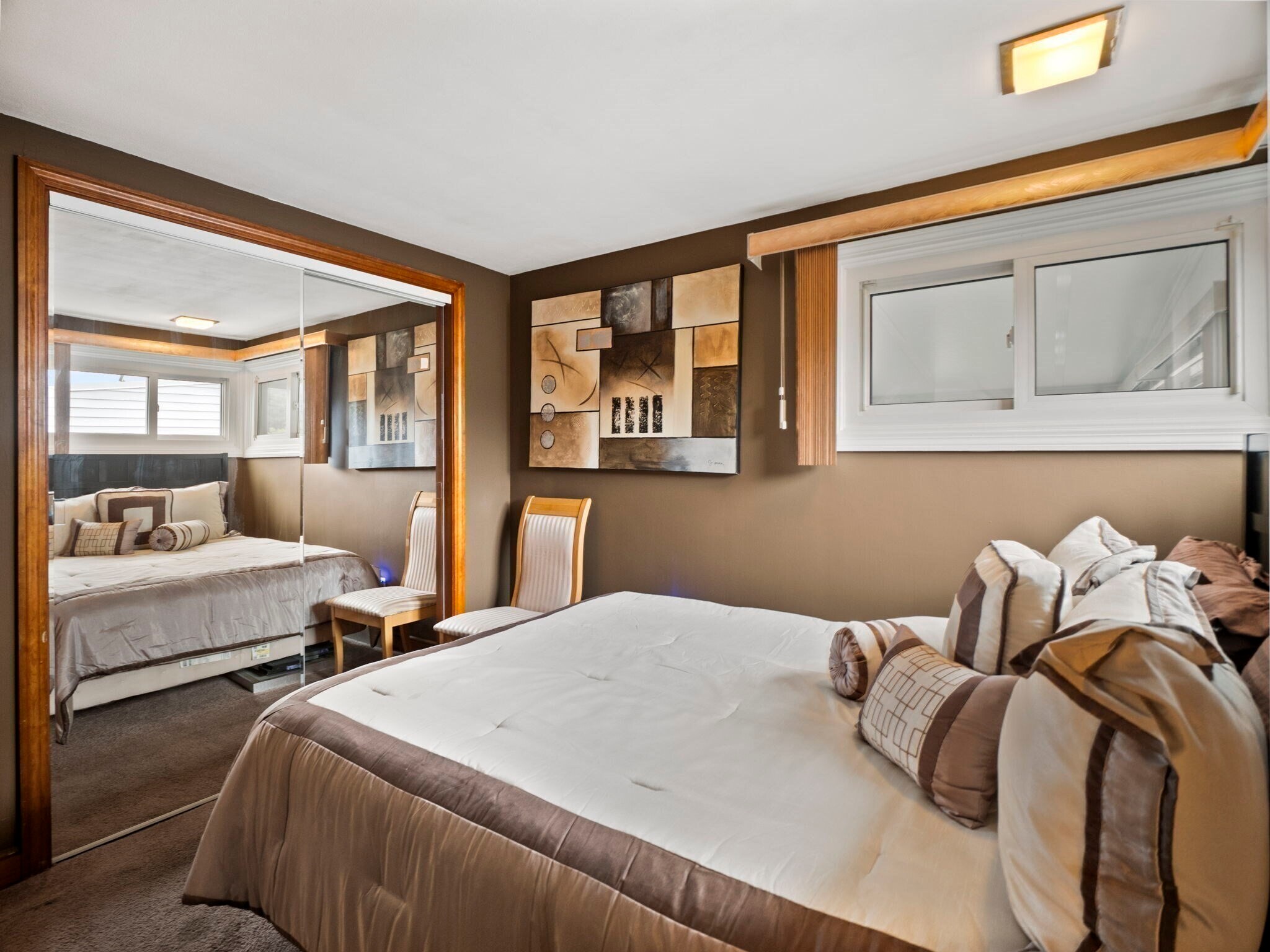 Building Photo - 73 Ridge Rd