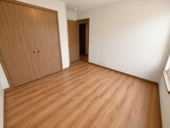 Building Photo - 1610 Typhoon Dr