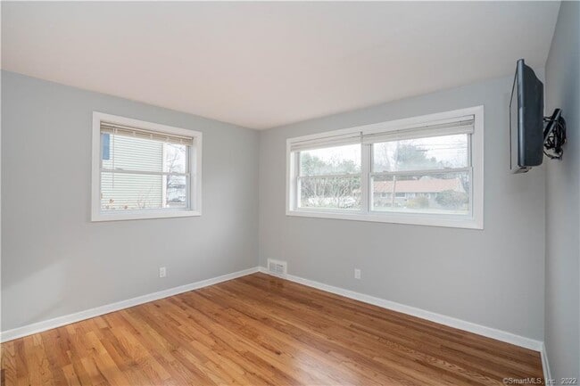 Building Photo - 34 John Smith Dr