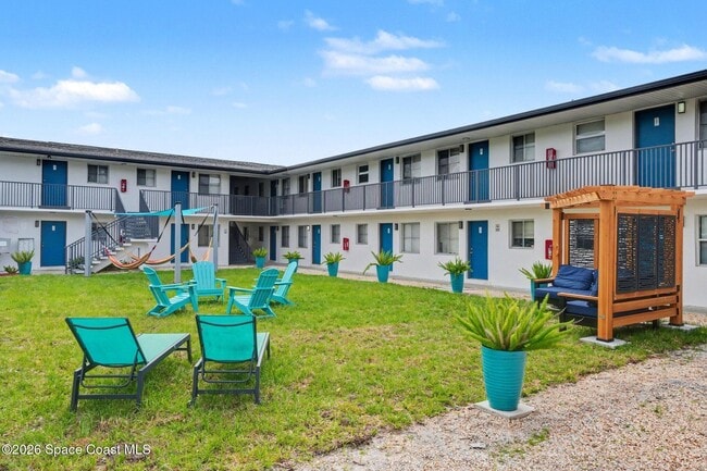 Building Photo - 115 Seminole Ave W