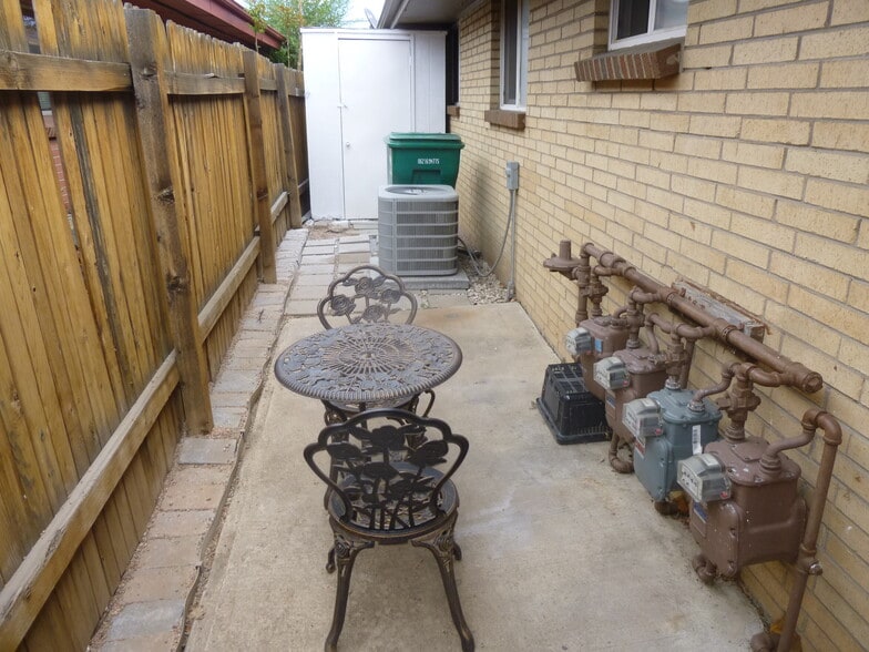 PATIO - 720 Miller Ct