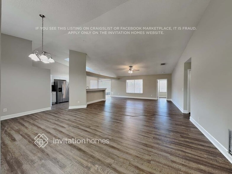 Building Photo - 6856 Moorhen Cir