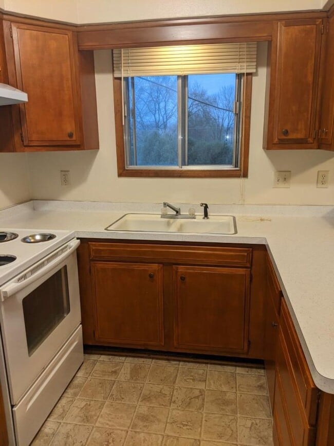 Interior Photo - 1414 Martiny Ct.