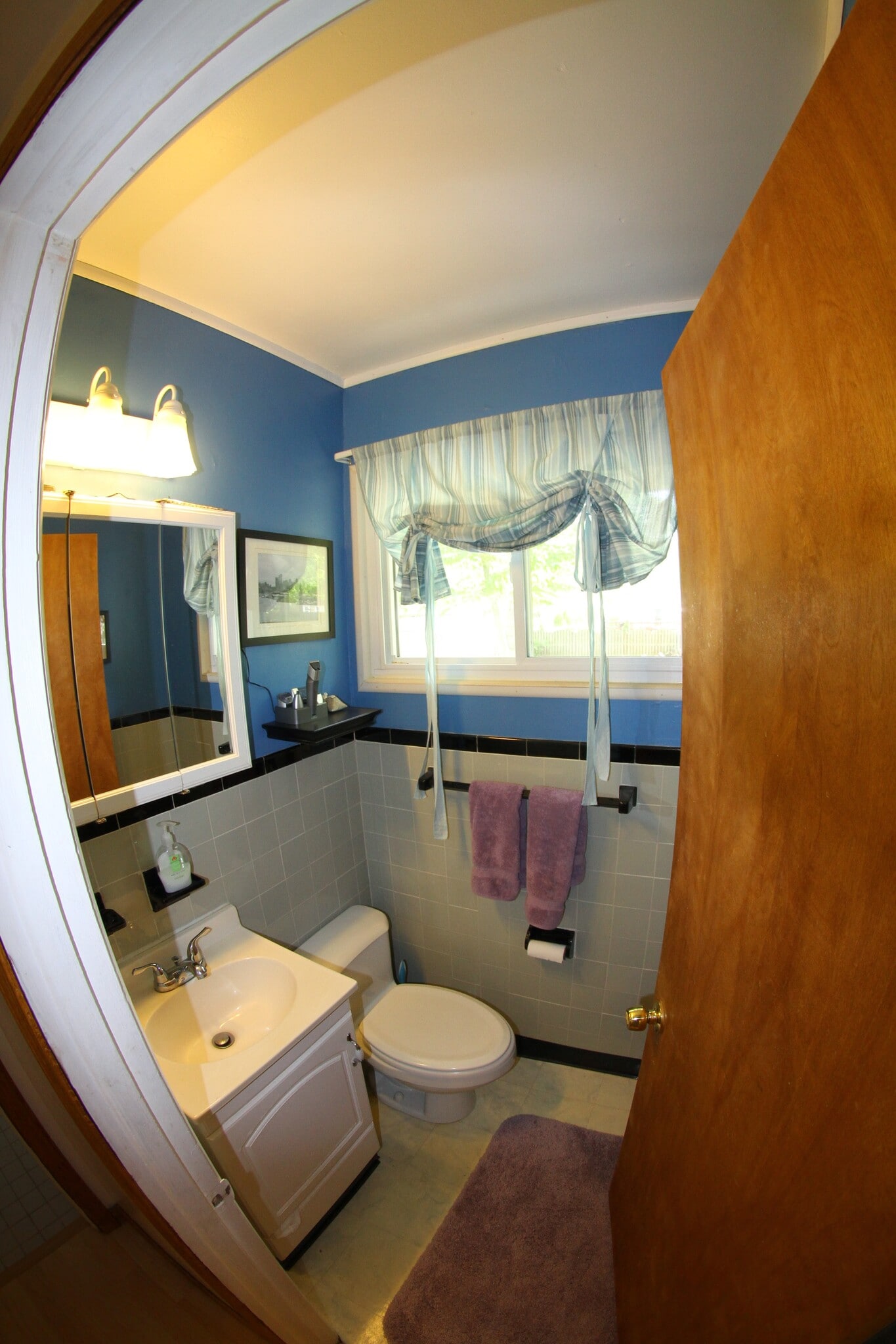 Building Photo - 309 Cedar Ln