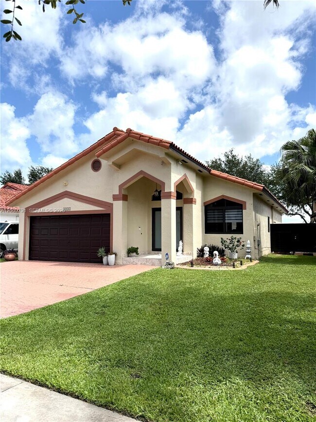 Building Photo - 8731 NW 153rd Terrace