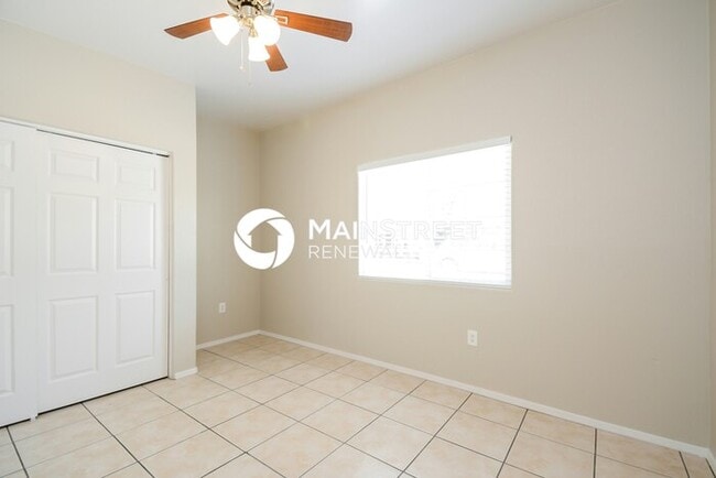 Building Photo - 3 Bedroom Pet-Friendly Home in Tucson, AZ with Main Street Renewal
