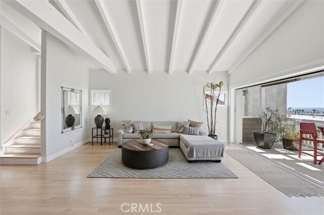 Building Photo - 1738 Manhattan Ave