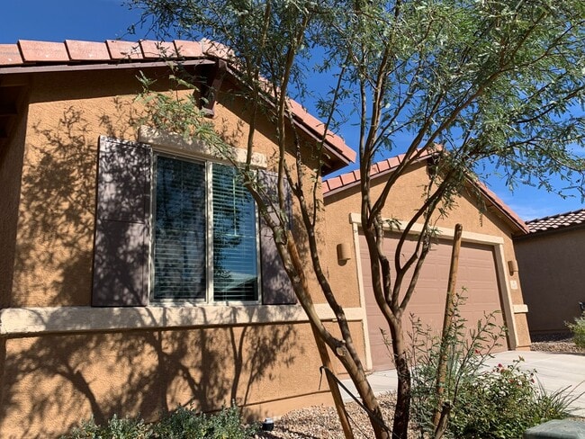 Building Photo - 3 Bedroom 2 Bath Home with 2 car garage, only built in 2020