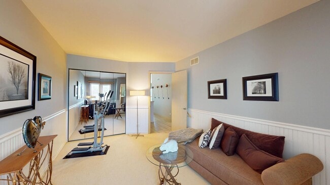Building Photo - 8305 High Point Cir