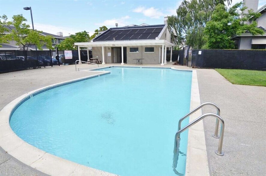 Community Pool - 254 Bonita Ln