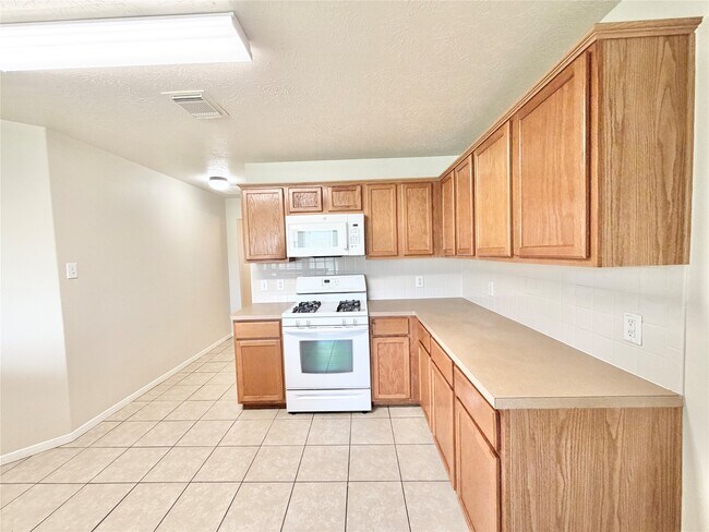 Building Photo - 21734 Texian Ct