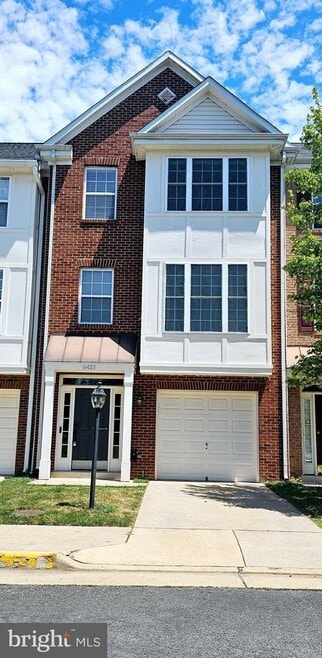 Building Photo - 6423 Nice Pl