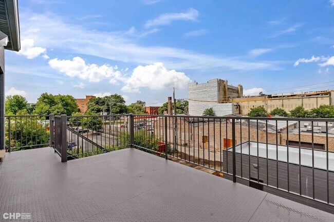 Building Photo - 5434 S Michigan Ave