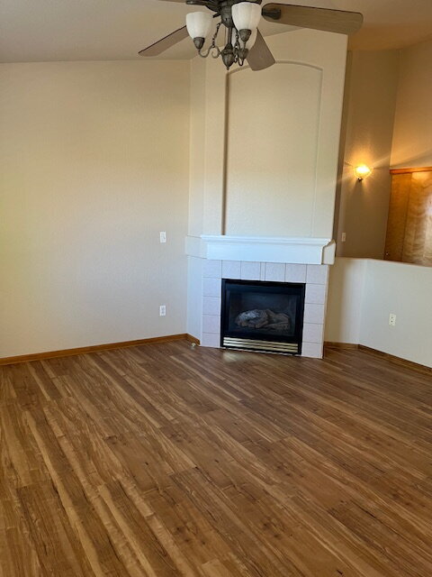 Building Photo - Spacious 4-Bed, 3-Bath Home for Rent in Beautiful Parker, CO