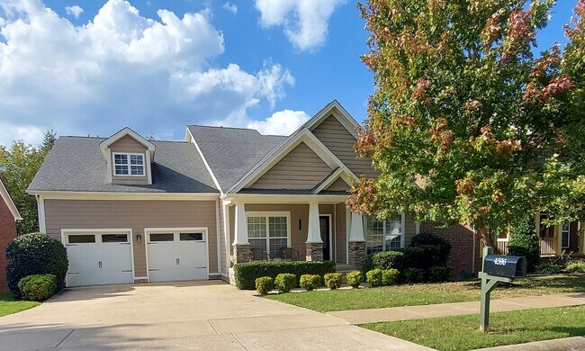 Primary Photo - 4596 Sawmill Pl