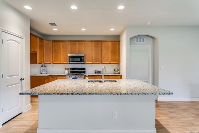 Building Photo - 27311 Gemstone Wy.