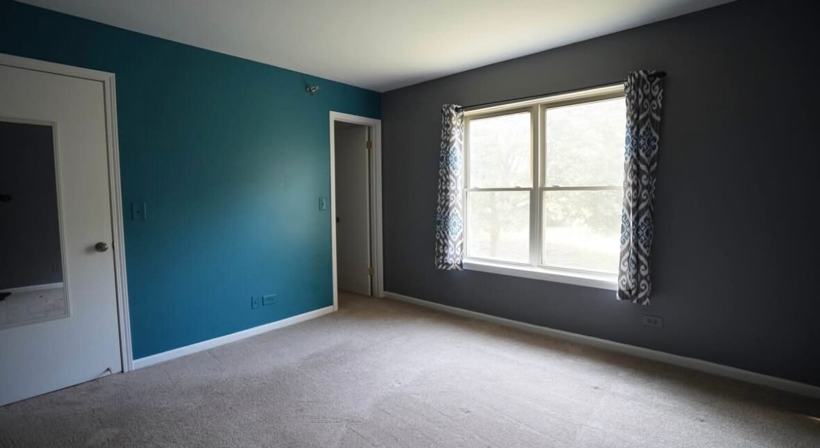 Building Photo - 104 Glengarry Dr