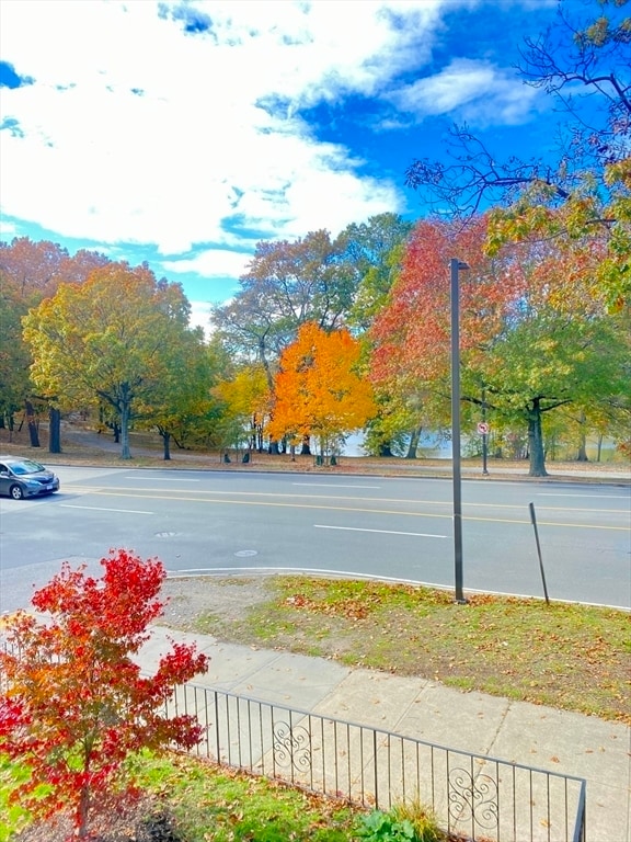 Building Photo - 70 Jamaicaway