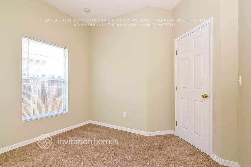 Building Photo - 7610 Wood Violet Dr