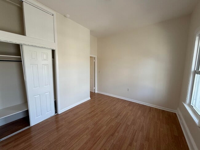 Building Photo - 369-371-371 Ave E