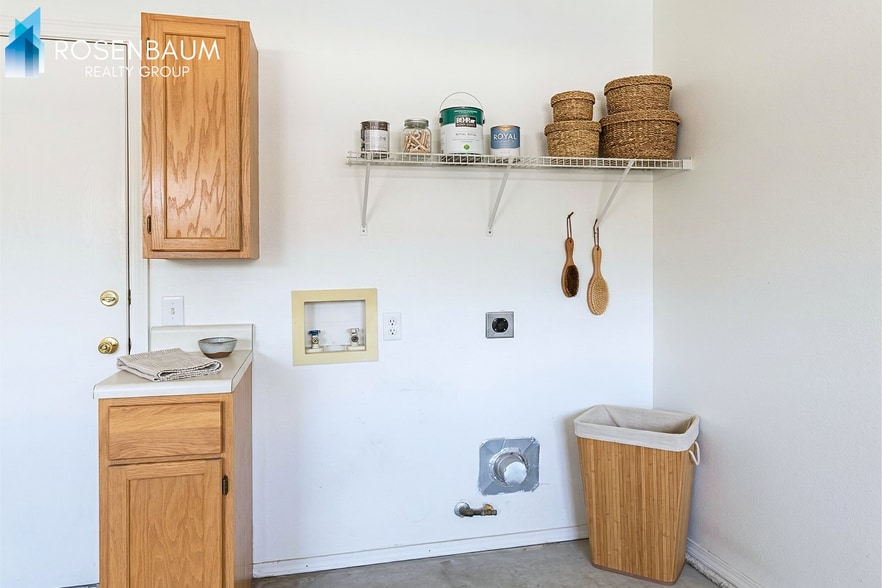 Building Photo - Charming 2-bedrooms, 2-baths duplex home in Prescott Valley!