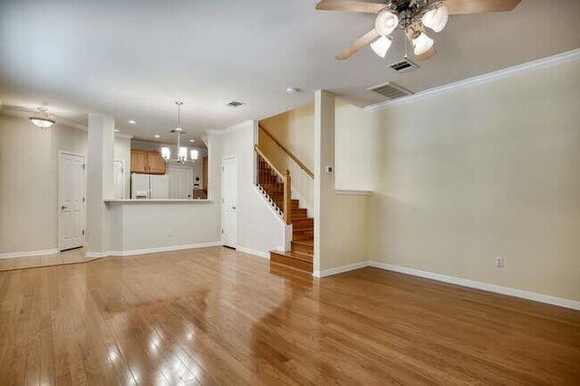 Building Photo - 8518 Cahill Dr