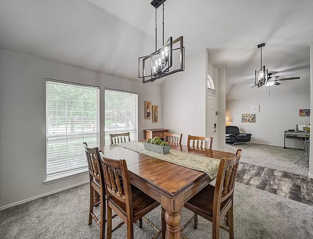 Building Photo - 5558 Mesa Verde Ct