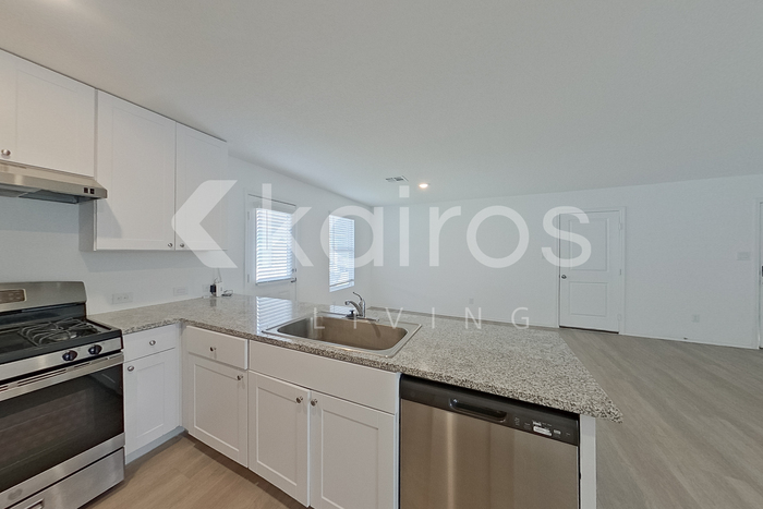 Building Photo - 4105 Waterfall Cv
