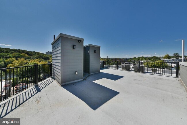 Building Photo - 3680 Indian Queen Ln