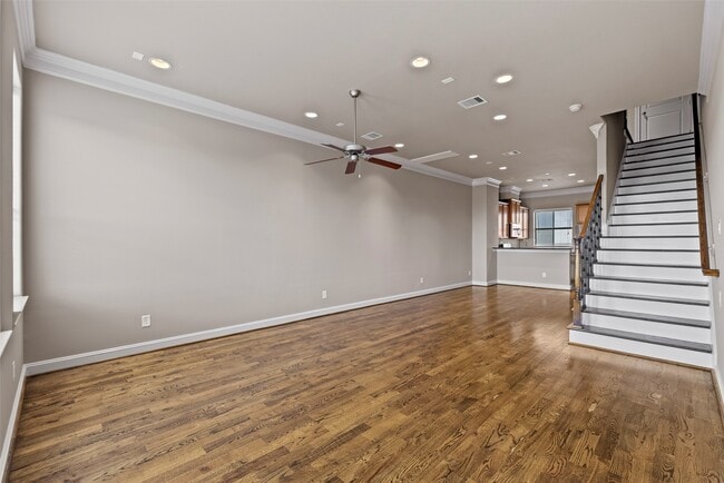 Building Photo - 9636 Knight Rd