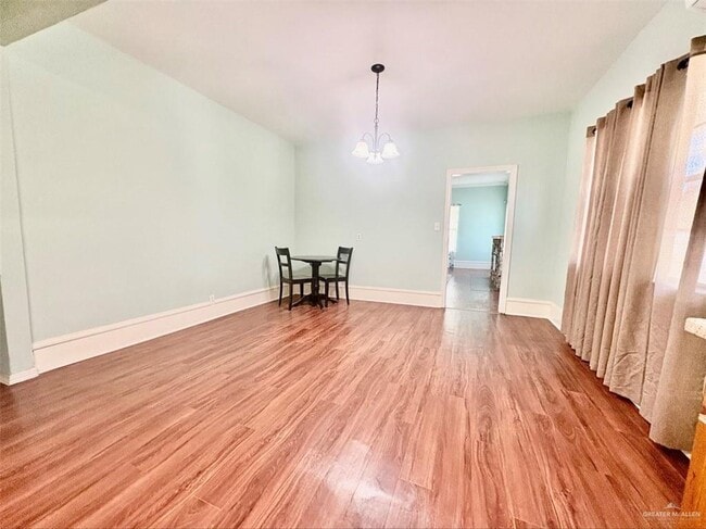 Building Photo - 9 S Missouri Ave