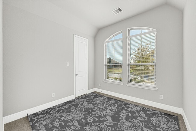 Building Photo - 430 Rita Blanca Dr