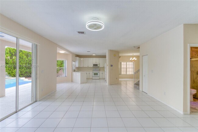 Building Photo - 1473 SW 158th Ave