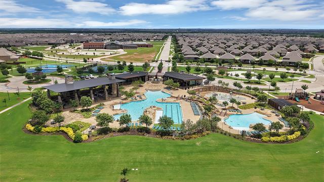 Building Photo - 9720 Lariat Dr