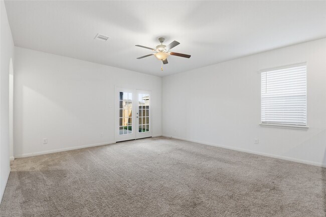 Building Photo - 11023 Hillside Creek Dr