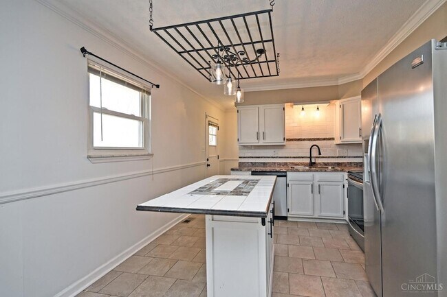 Building Photo - 8638 Northport Dr