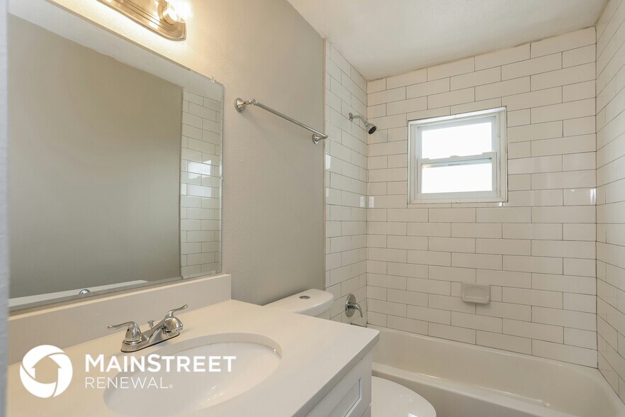 Building Photo - 6420 26th St W