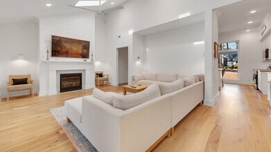 Building Photo - 176 Old Cedar Loop