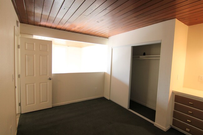 Building Photo - 16141 Eucalyptus Ave