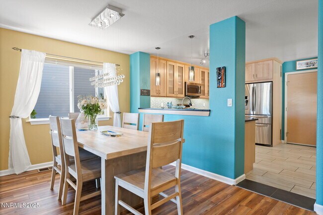 Building Photo - 2255 Wide Horizon Dr