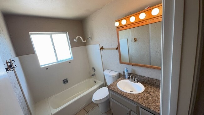 Building Photo - 8329 E Osborn Rd