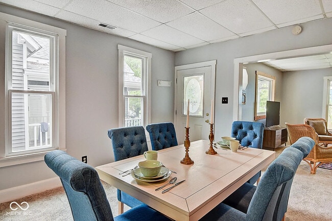 Building Photo - 1213 N Arsenal Ave