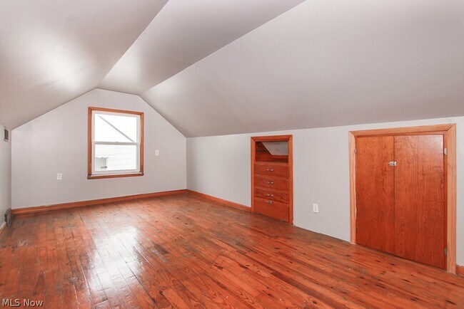 Building Photo - 15305 Rockside Rd