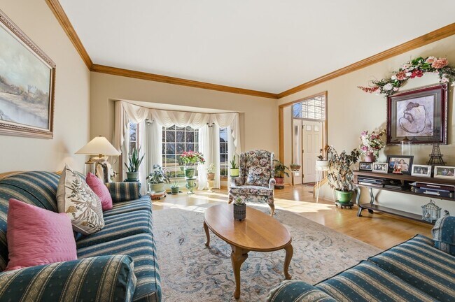 Building Photo - 912 Stonebridge Way